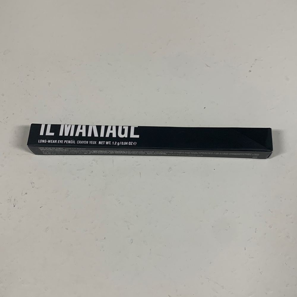 Il Makiage Long-Wear Eye Pencil in color Oreo